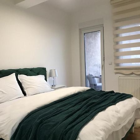 Green Apartment 新帕扎尔 外观 照片