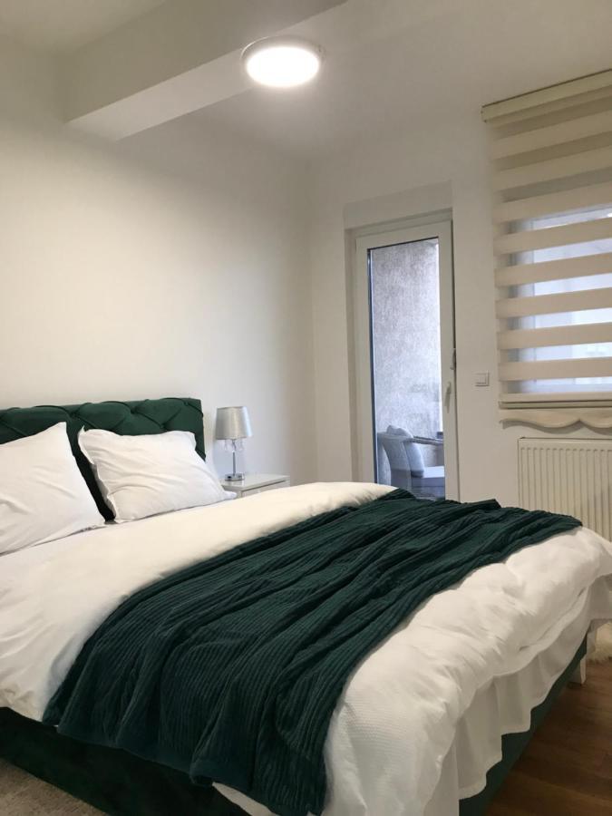 Green Apartment 新帕扎尔 外观 照片